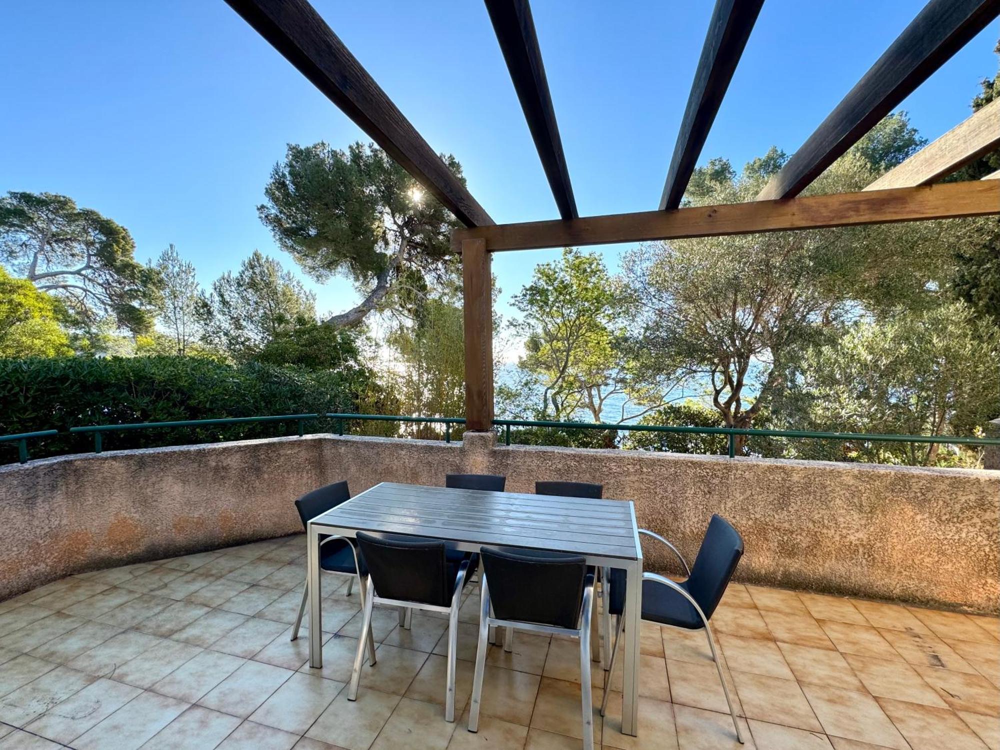 Parc Et Residence Le Provencal Єр Екстер'єр фото